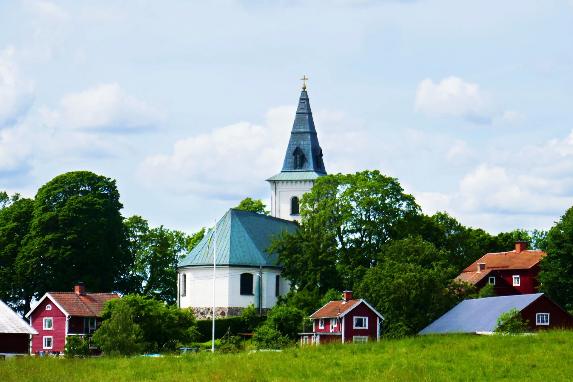 Mellösa kyrka